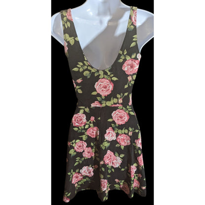 Forever 21 Black & Pink Floral Skater Dress Size Small Sleeveless 34" Shoulder To Hem