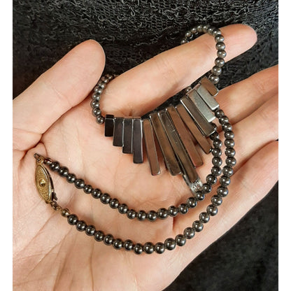 Hematite Beaded Necklace With Graduated Rectangular Pendant Bars