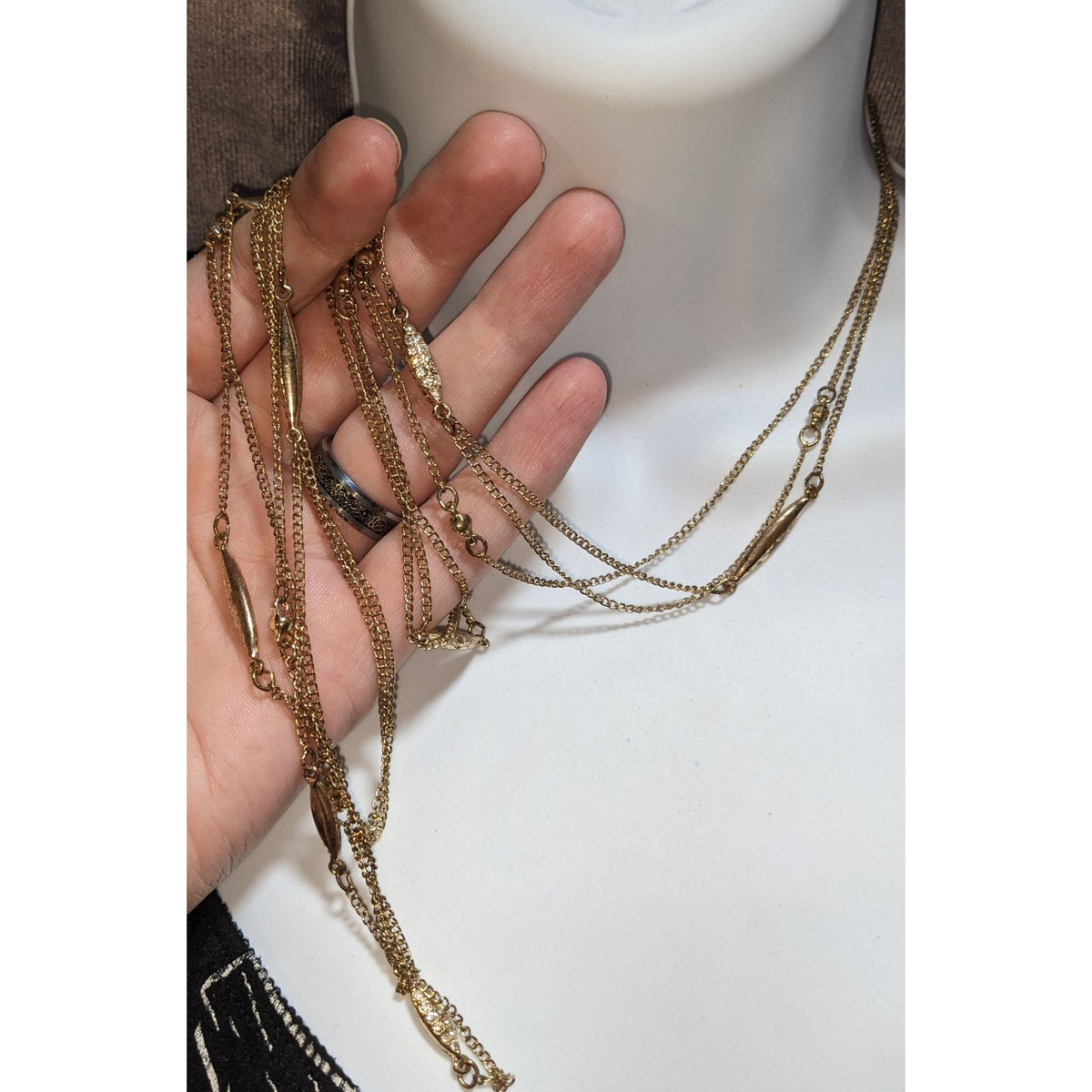 Jennifer Lopez Glam Gold Tone Layered Chain Necklace 31 Inch