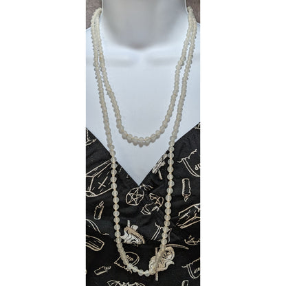 Vintage White Glass Beaded Necklace With Hidden Box Clasp Japan-Made
