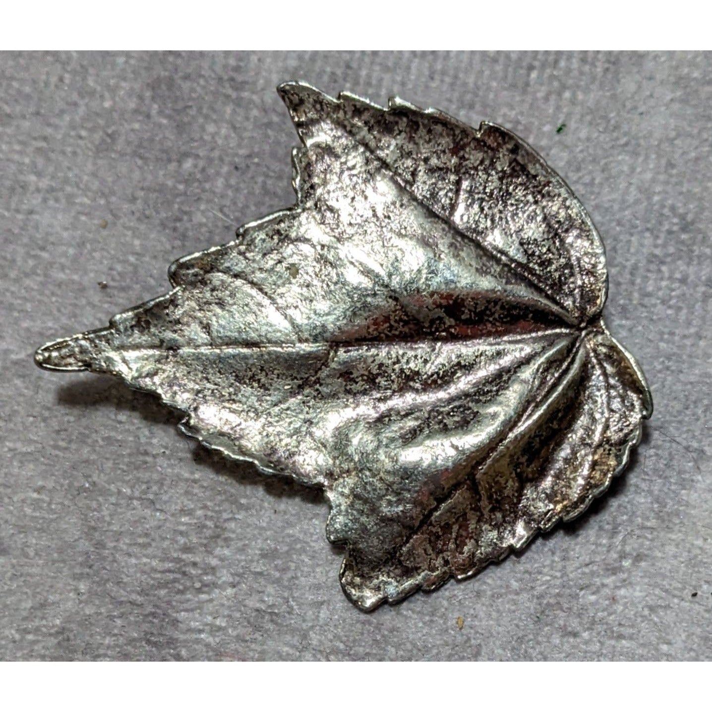 Vintage Silver Tone Textured Maple Leaf Brooch