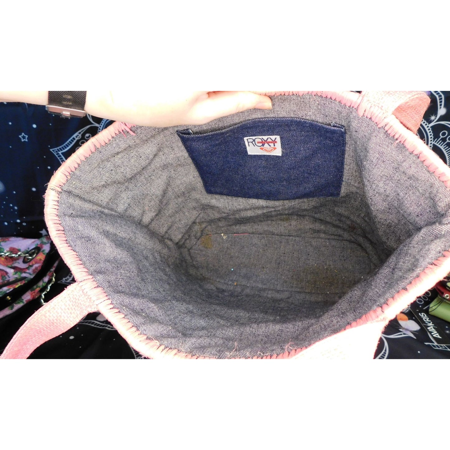 Vintage Beachy Roxy Woven Straw Tote With Floral Accent