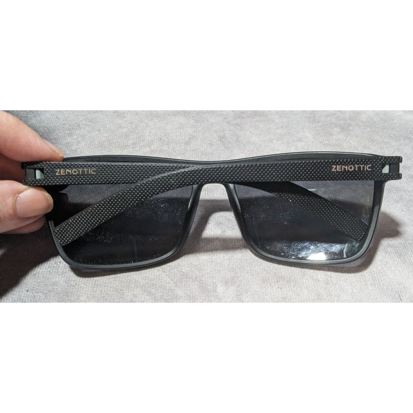 Zenottic Textured Classic Black Sunglasses