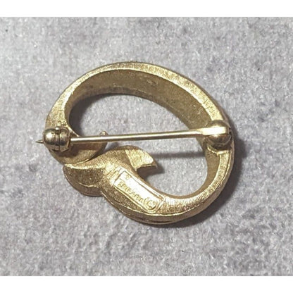 Trifari Vintage Art Deco Gold Tone Textured Brooch