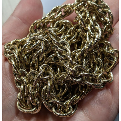 Casual Textured Gold Tone Chain  Necklace