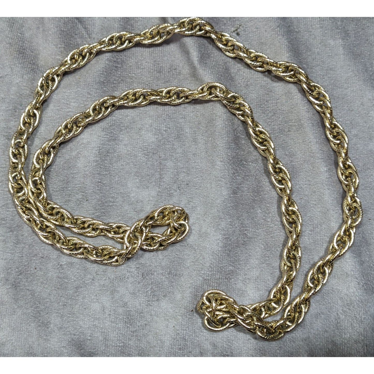 Casual Textured Gold Tone Chain  Necklace