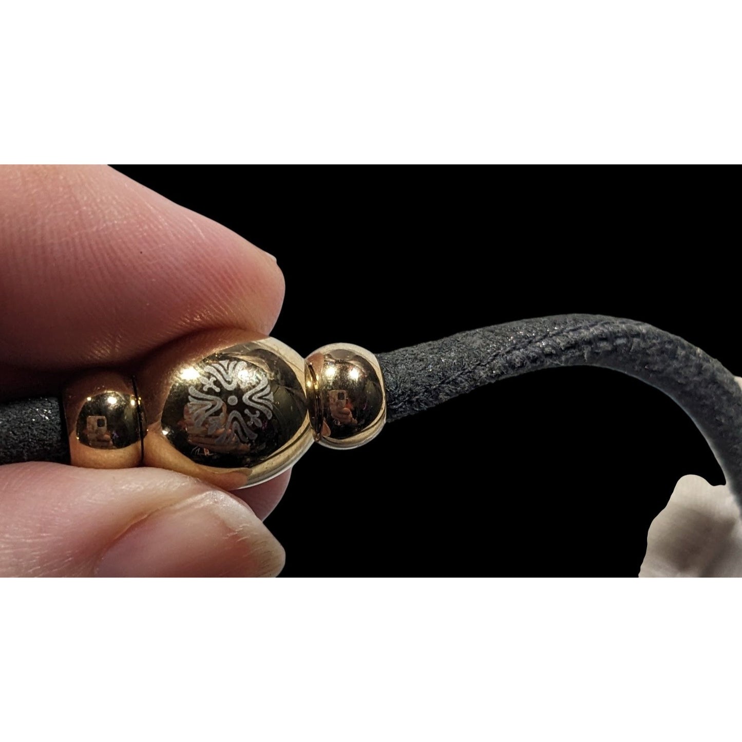 Modern Qudo Shimmery Grey Suede Wrap Bracelet