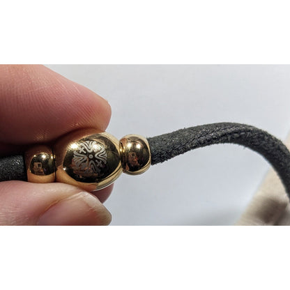 Modern Qudo Shimmery Grey Suede Wrap Bracelet