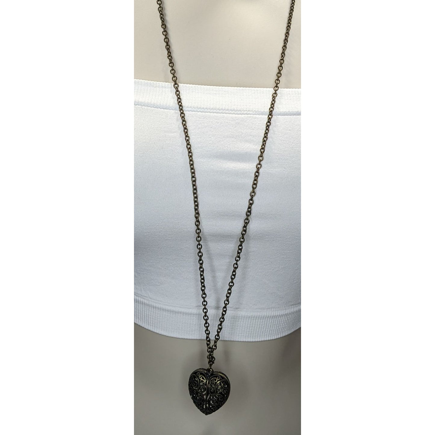 Victorian-Inspired Steampunk Heart Filigree Pendant Necklace