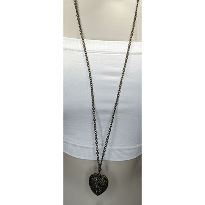 Victorian-Inspired Steampunk Heart Filigree Pendant Necklace