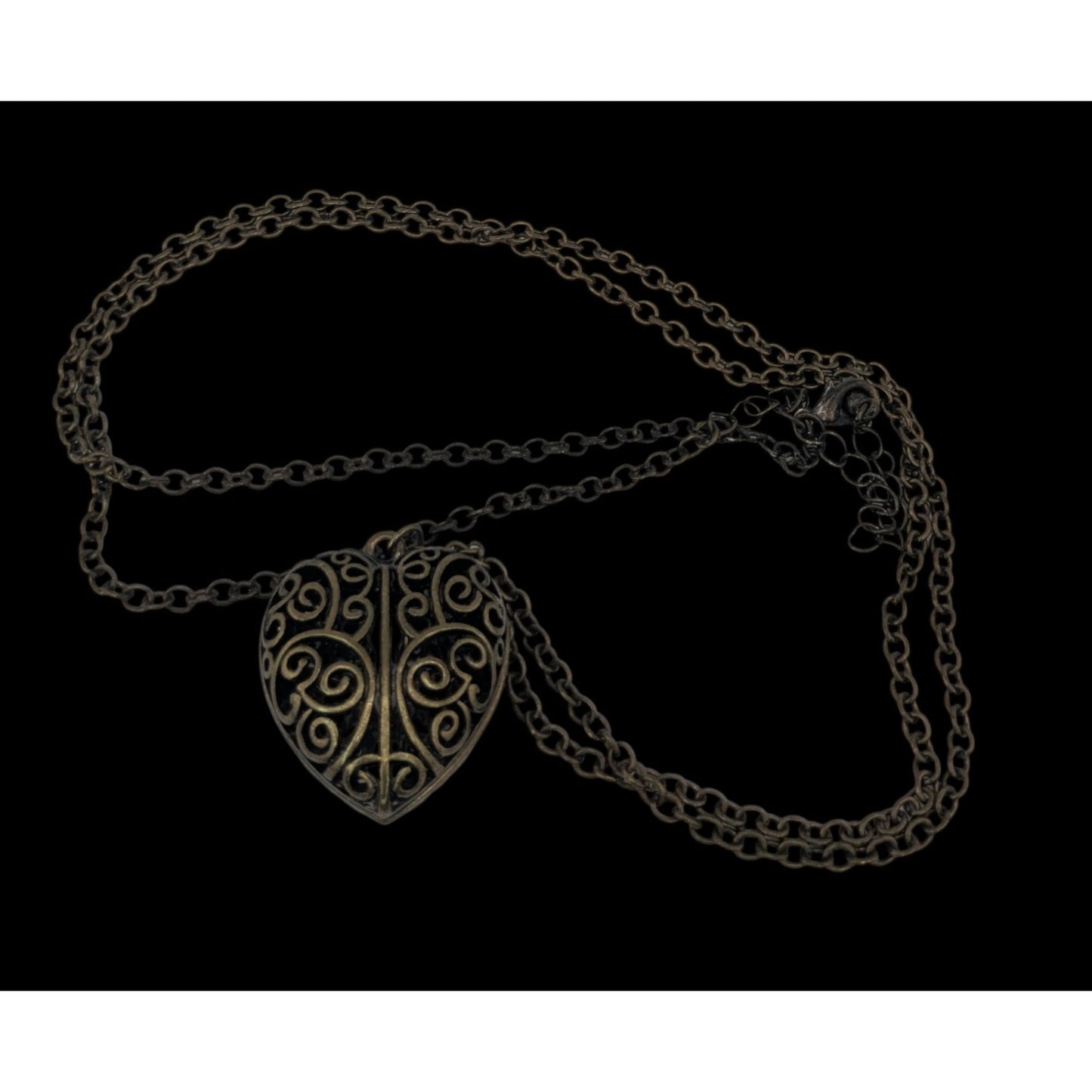 Victorian-Inspired Steampunk Heart Filigree Pendant Necklace