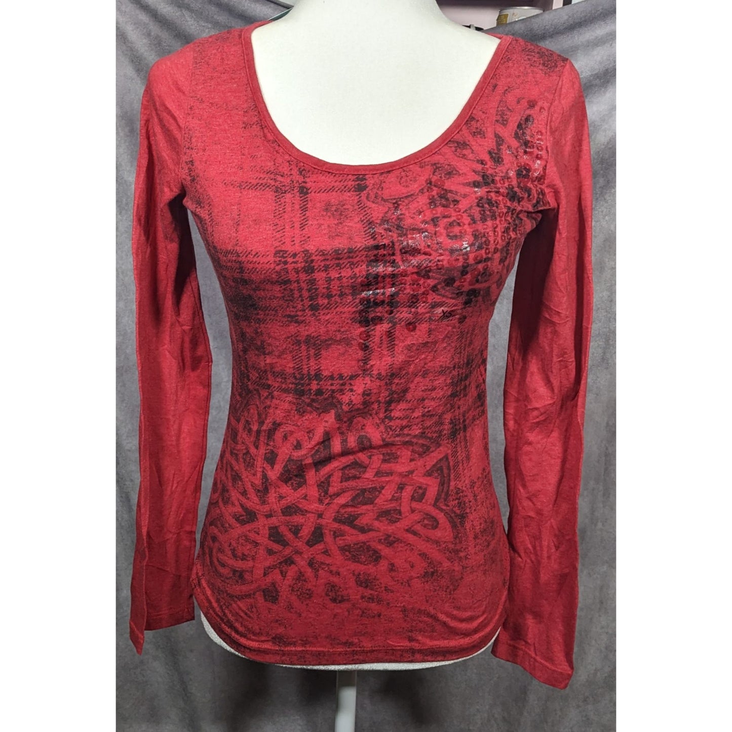 Maurices Gothic Celtic Cross Red And Black Long Sleeve Top