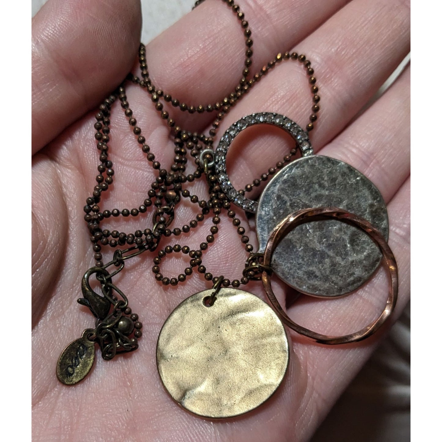 AEO Preppy Brutalist Metallic Charm Disc Necklace