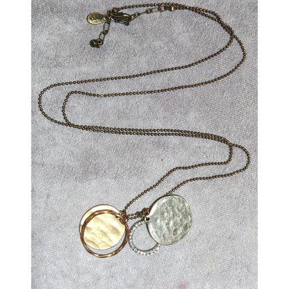 AEO Preppy Brutalist Metallic Charm Disc Necklace