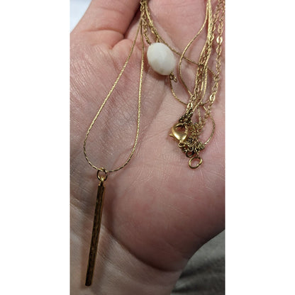 Elegant Multilayer Gold Tone Chain And Pendant Necklace