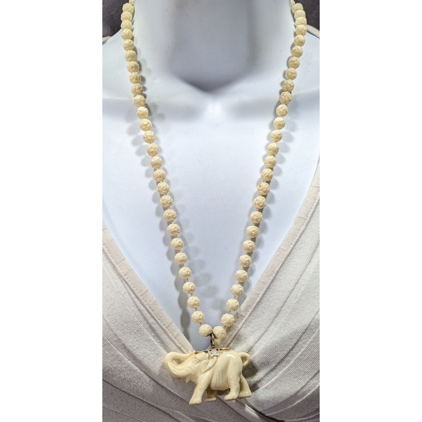 Vintage 60s Celluloid Elephant Pendant Necklace With Flower Beads