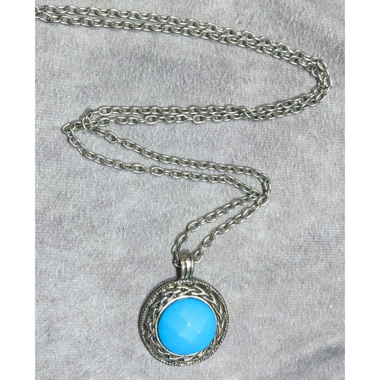 Bohemian Blue Pendant Necklace With Silver Tone Bezel And Chain