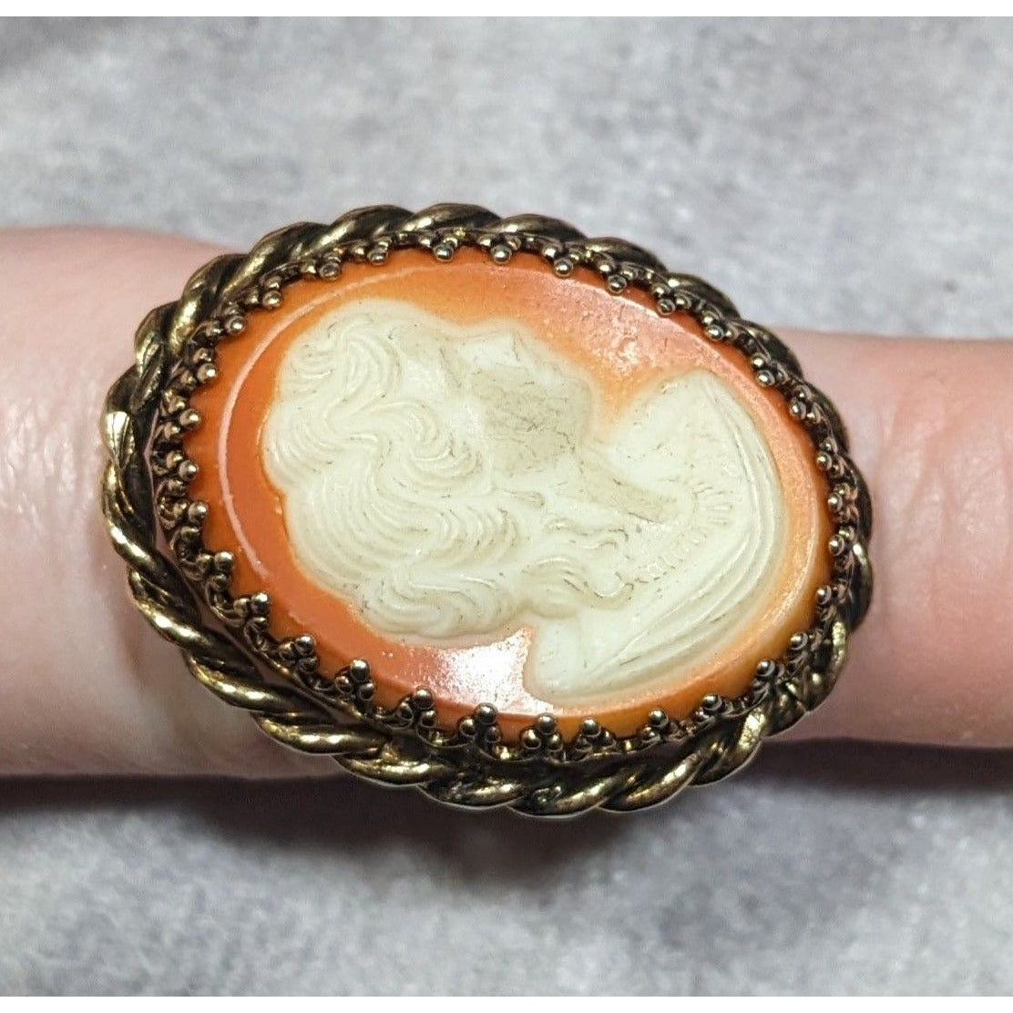 Vintage Cameo Ring Victorian Style Gold Tone Adjustable 7.5