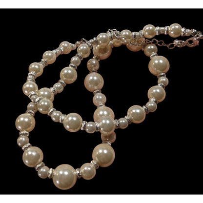 Vintage Avon White Faux Pearl Necklace With Silver Tone Accents