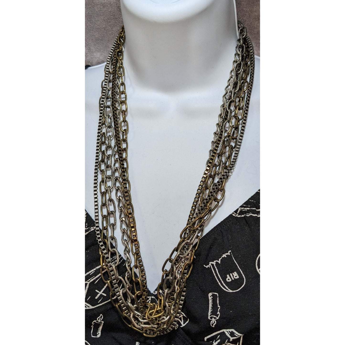 Grunge Layered Multi-Strand Chain Necklace In Mixed Metals