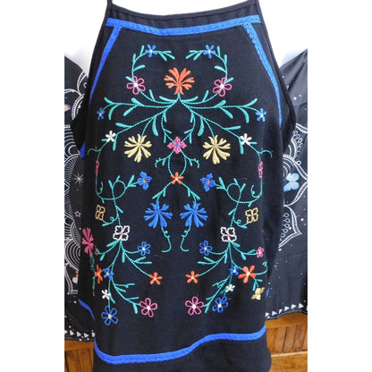 Xhilaration Floral Embroidered Sleeveless Top
