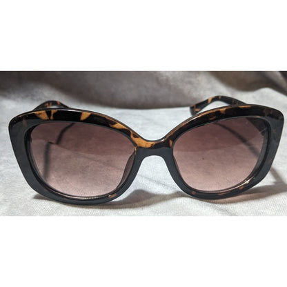 Laundry By Design Retro Tortoise Sunglasses