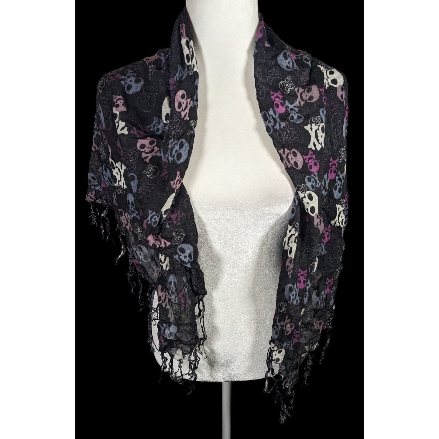 Gothic Y2K Skull And Crossbone Lightweight Scarf With Fringe