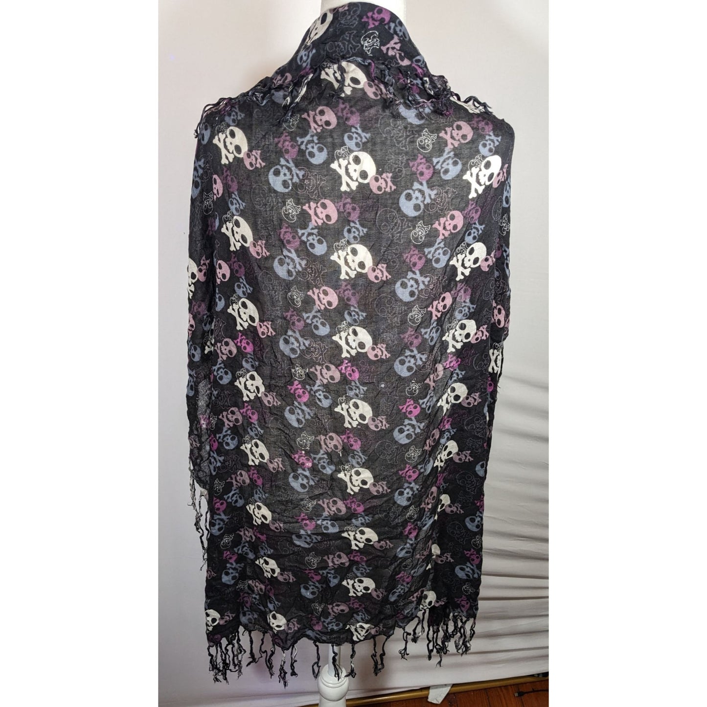 Gothic Y2K Skull And Crossbone Lightweight Scarf With Fringe
