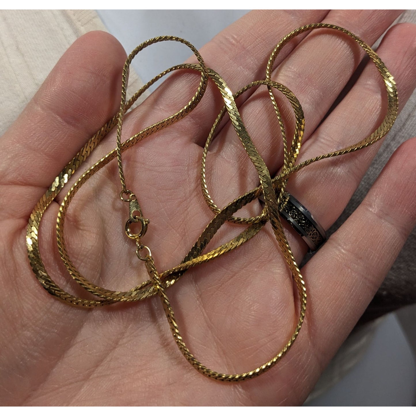 Simple Elegant Gold Tone Flat Chain Necklace