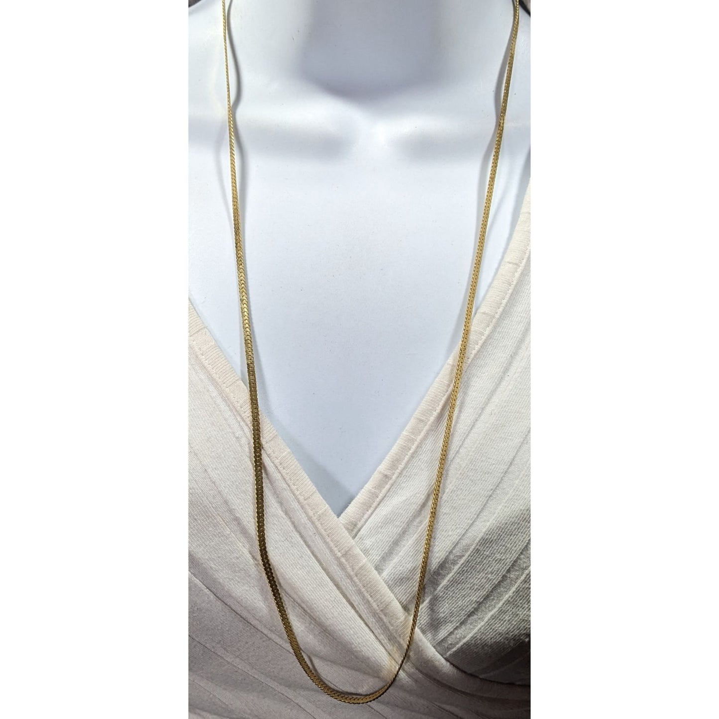 Simple Elegant Gold Tone Flat Chain Necklace