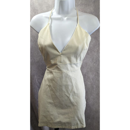 Windsor Lace Back Halter Mini Dress In Ivory With Gold Zipper Closure Size Large