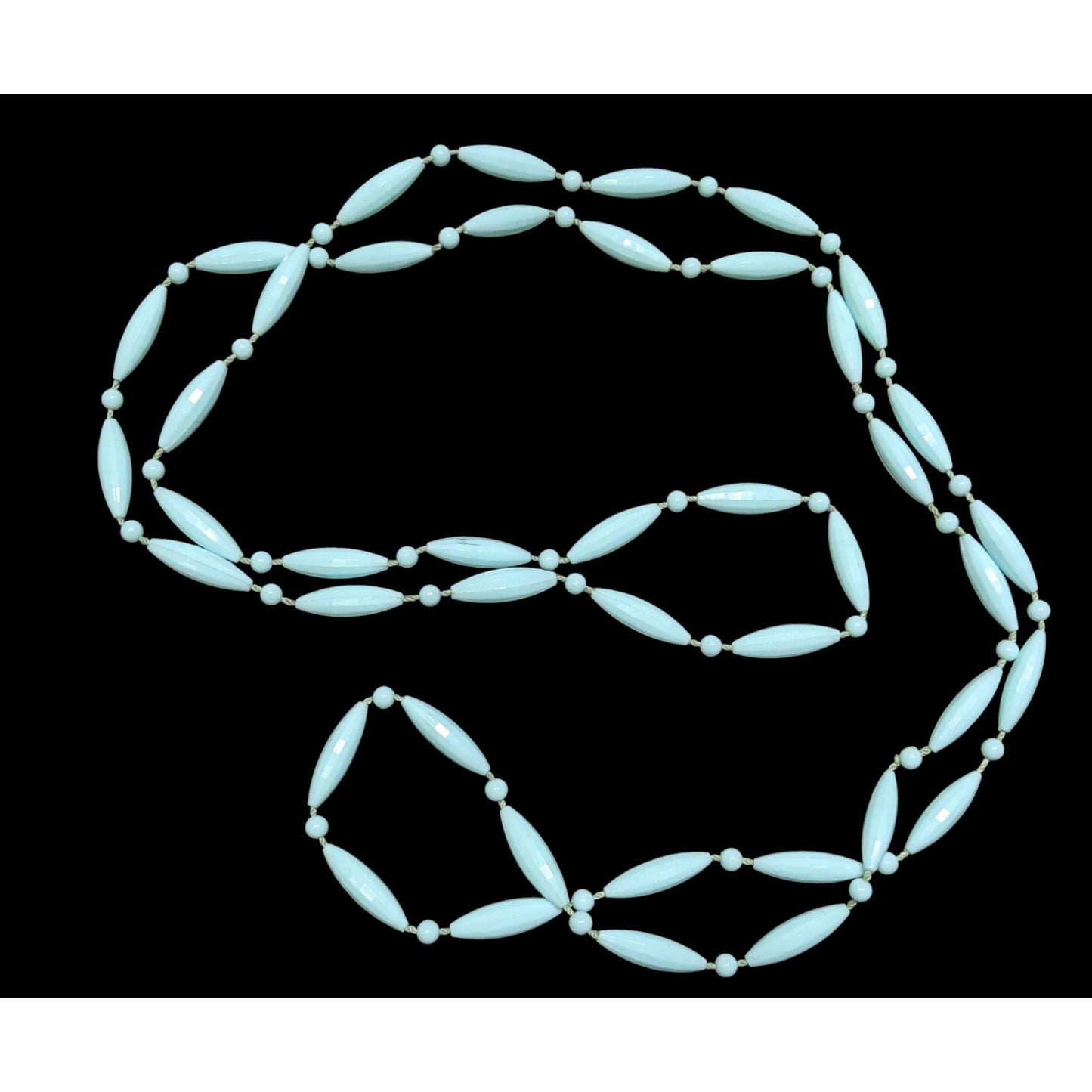 Vintage Retro Pastel Blue Faceted Beaded Necklace