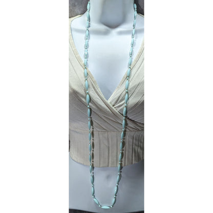 Vintage Retro Pastel Blue Faceted Beaded Necklace