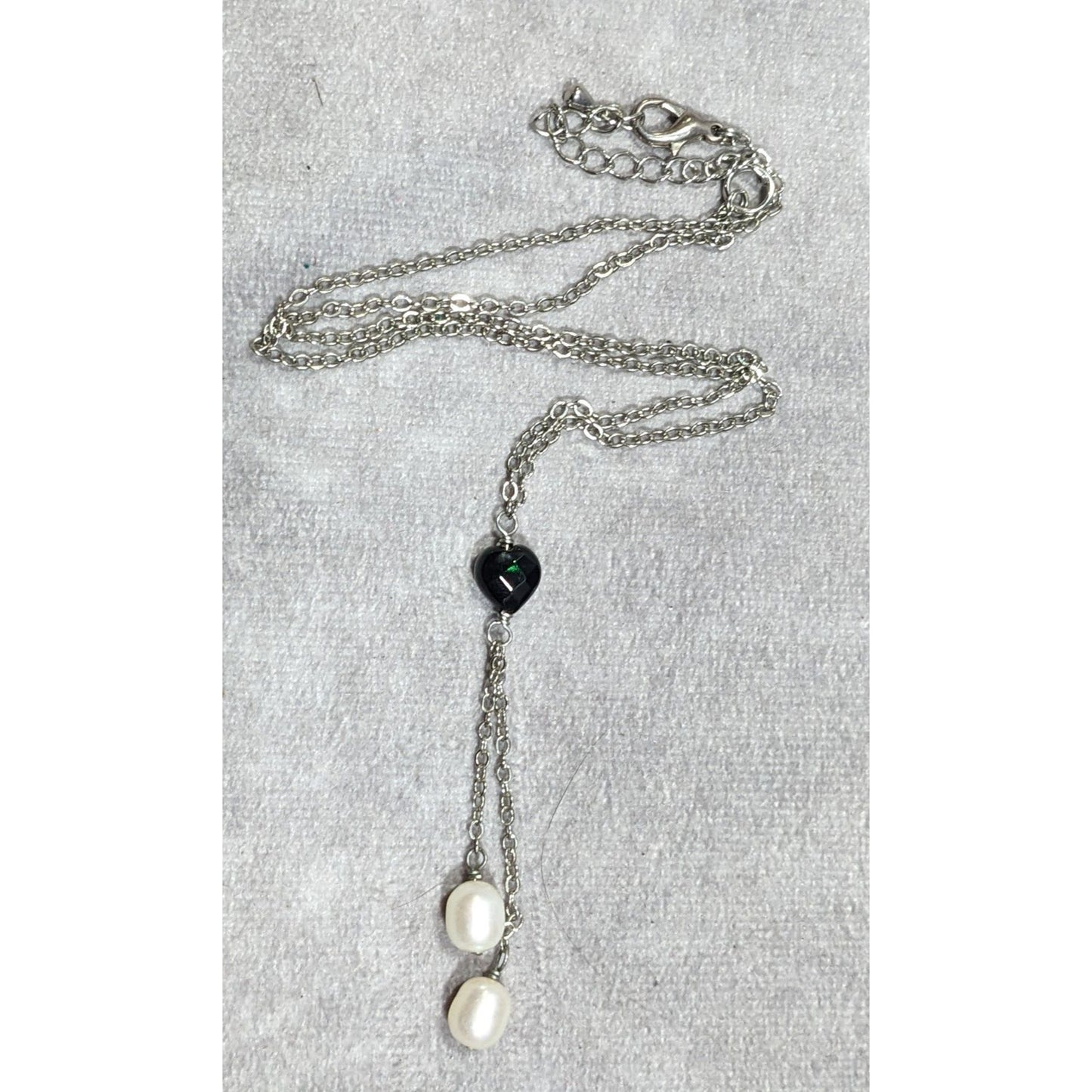 Elegant Black Heart Pearl Accent Lariat Necklace