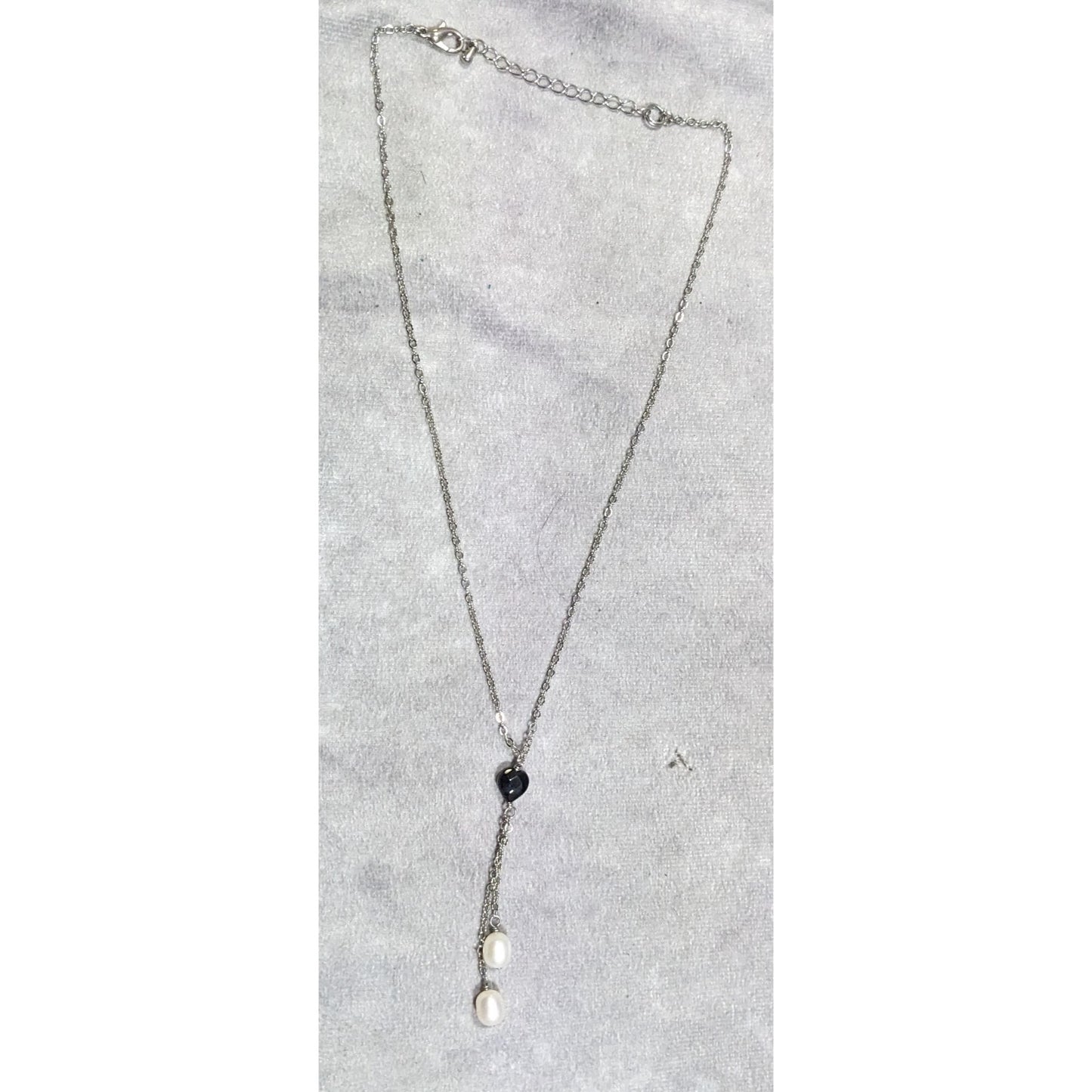 Elegant Black Heart Pearl Accent Lariat Necklace