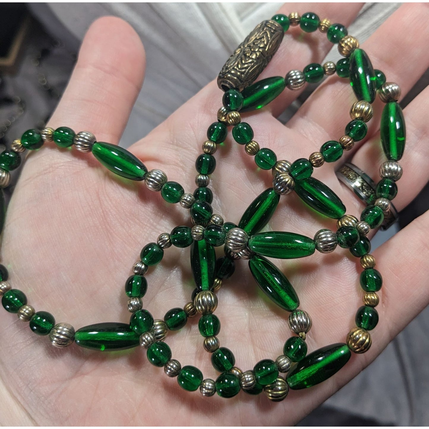 Retro Green Glass Beaded Necklace With Silver And Gold Tone Accents