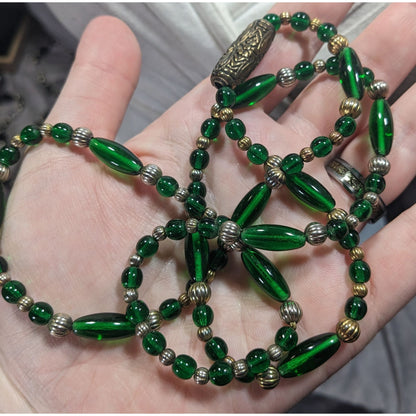 Retro Green Glass Beaded Necklace With Silver And Gold Tone Accents