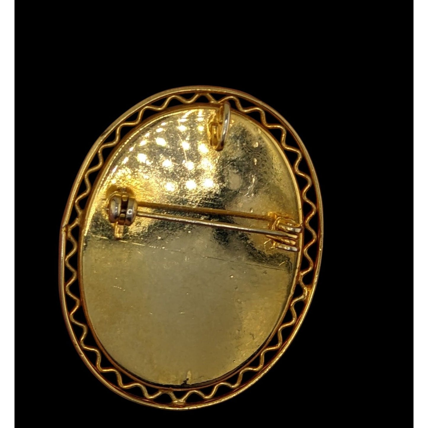Vintage Oval Mottled Yellow Stone Brooch/Pendant With Filigree Bezel