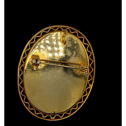 Vintage Oval Mottled Yellow Stone Brooch/Pendant With Filigree Bezel