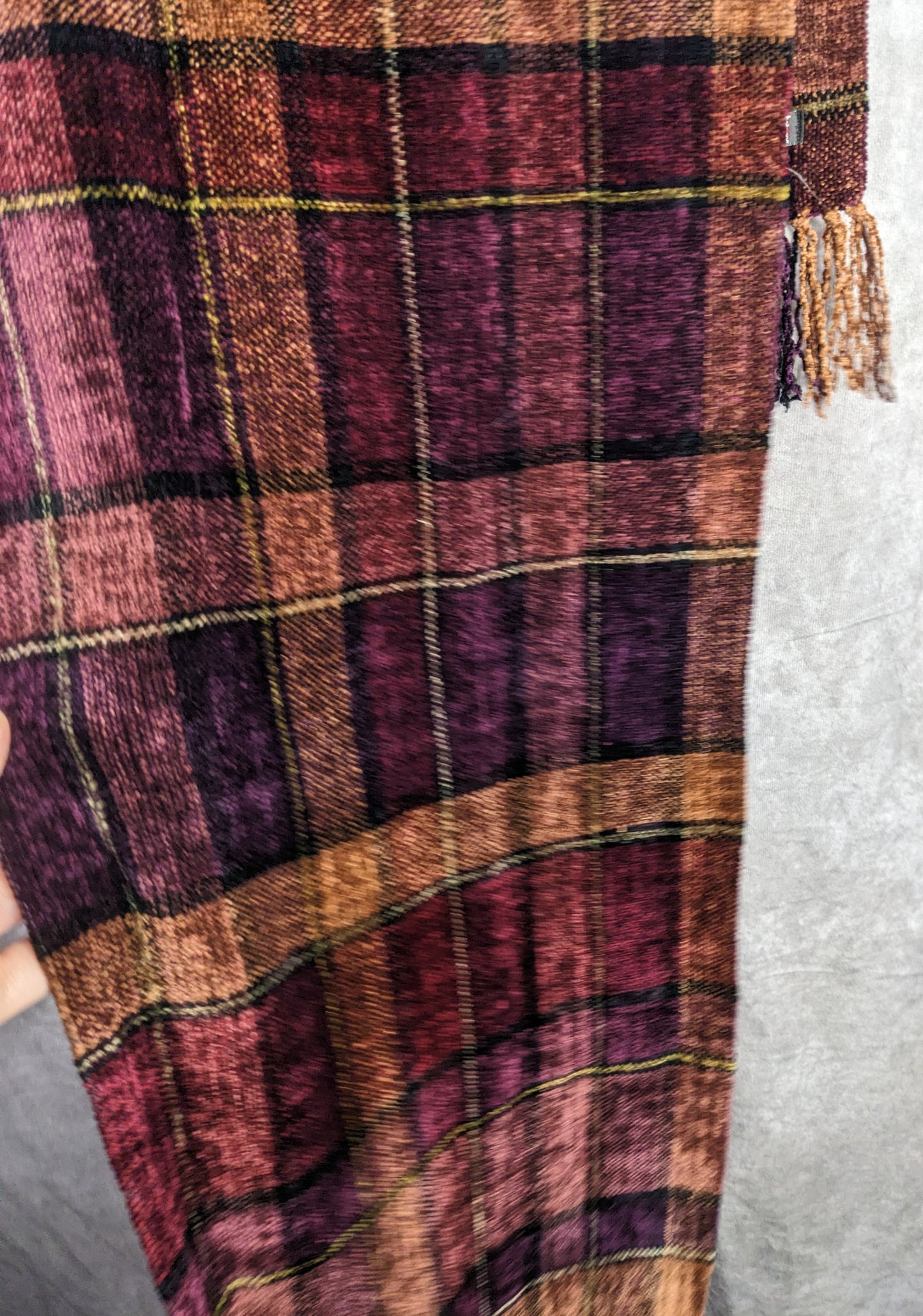 Vintage Searle Blatt Rayon Chenille Plaid Scarf With Fringe 74x14 Inches