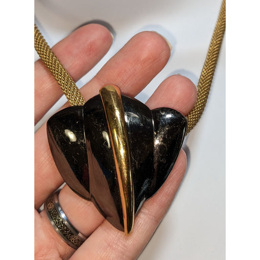Vintage Trifari Gold Mesh Necklace With Black & Gold Abstract Heart Pendant