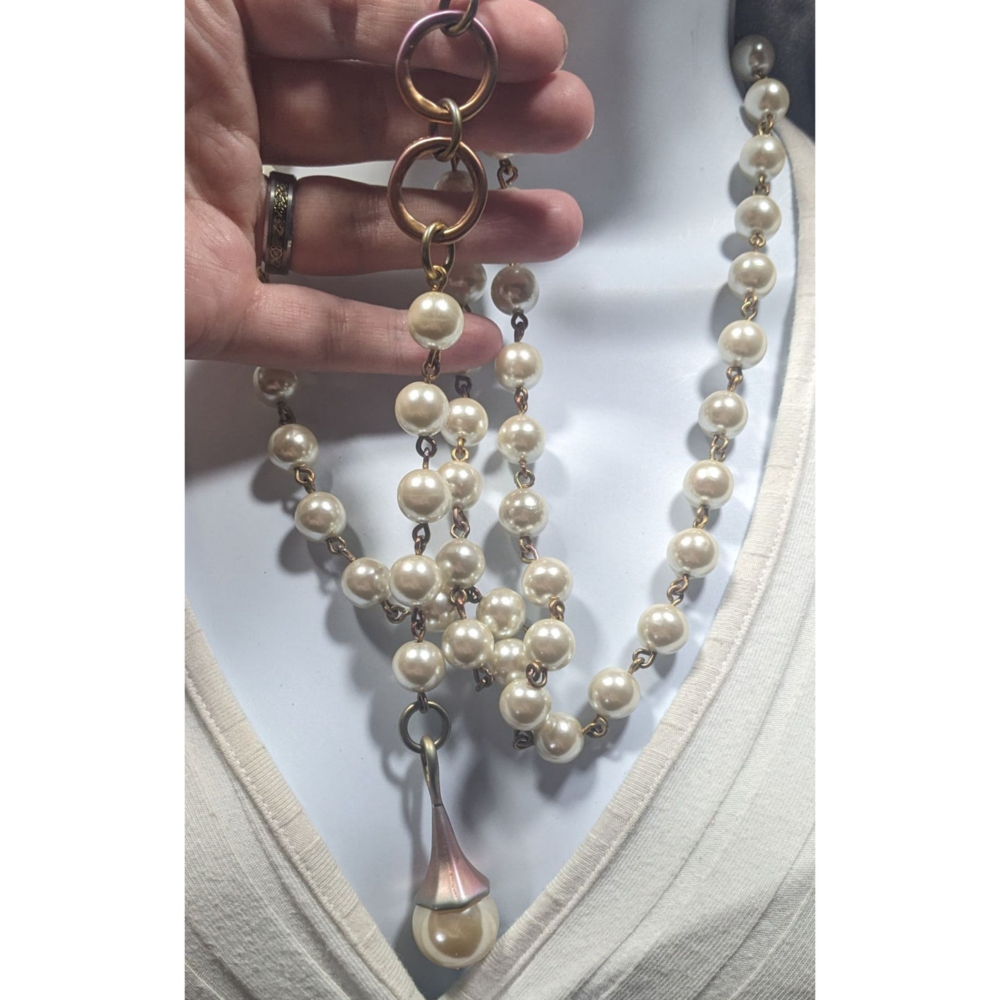 Vintage Korean EXP Faux Pearl Anodized Gold Tone Y Drop Necklace