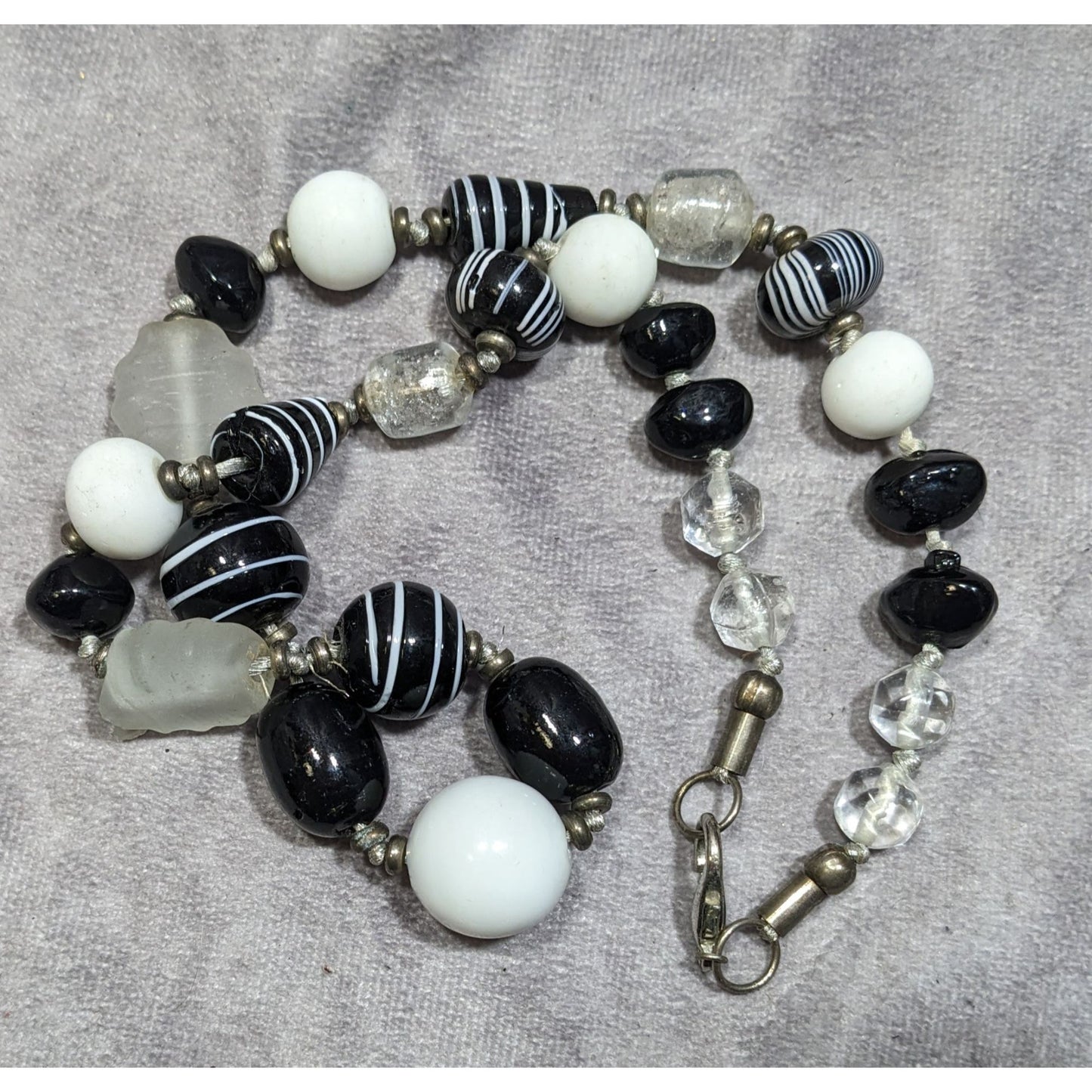 Handmade Chunky Black And White Glass Beaded Necklace