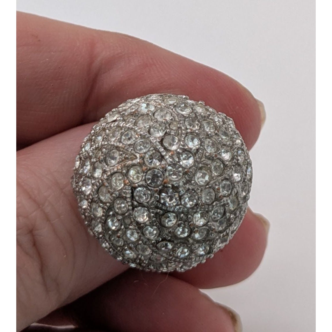 Glam Vintage Rhinestone Dome Cocktail Ring Silver Tone Statement Jewelry