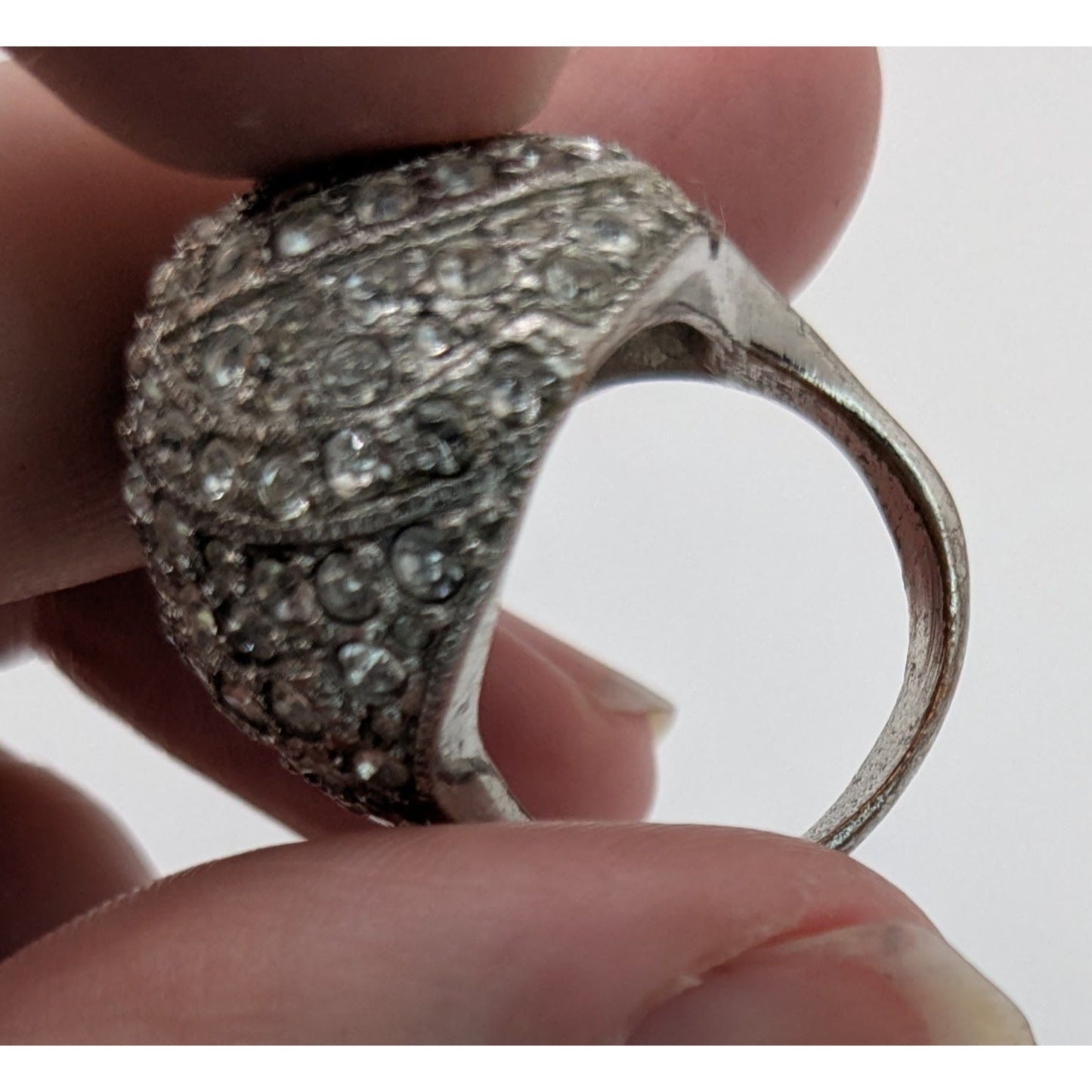 Glam Vintage Rhinestone Dome Cocktail Ring Silver Tone Statement Jewelry