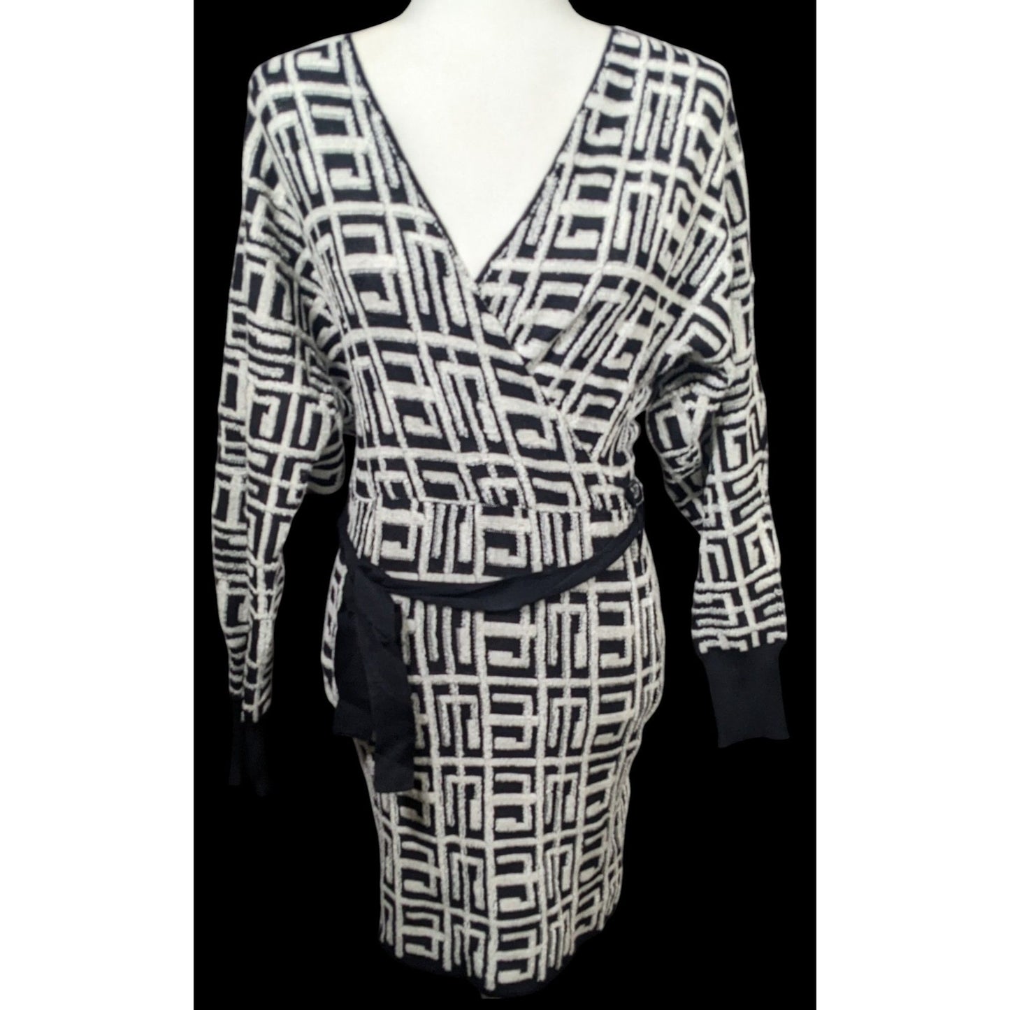 Say What Geometric Black And White V Neck Wrap Dress