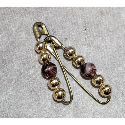 Simple Gold Tone And Glass Beaded Safety Pin Brooches (2)