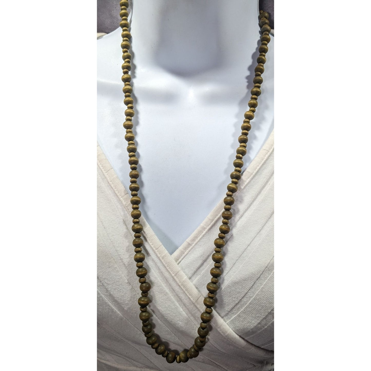 Retro Hippie Green Dyed Wood Beaded Necklace