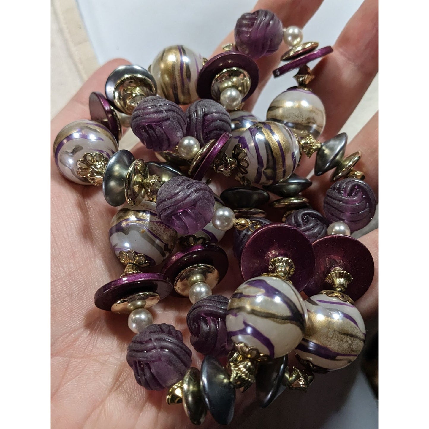 Vintage Whimsical Beaded Purple White And Gold Tone Necklace