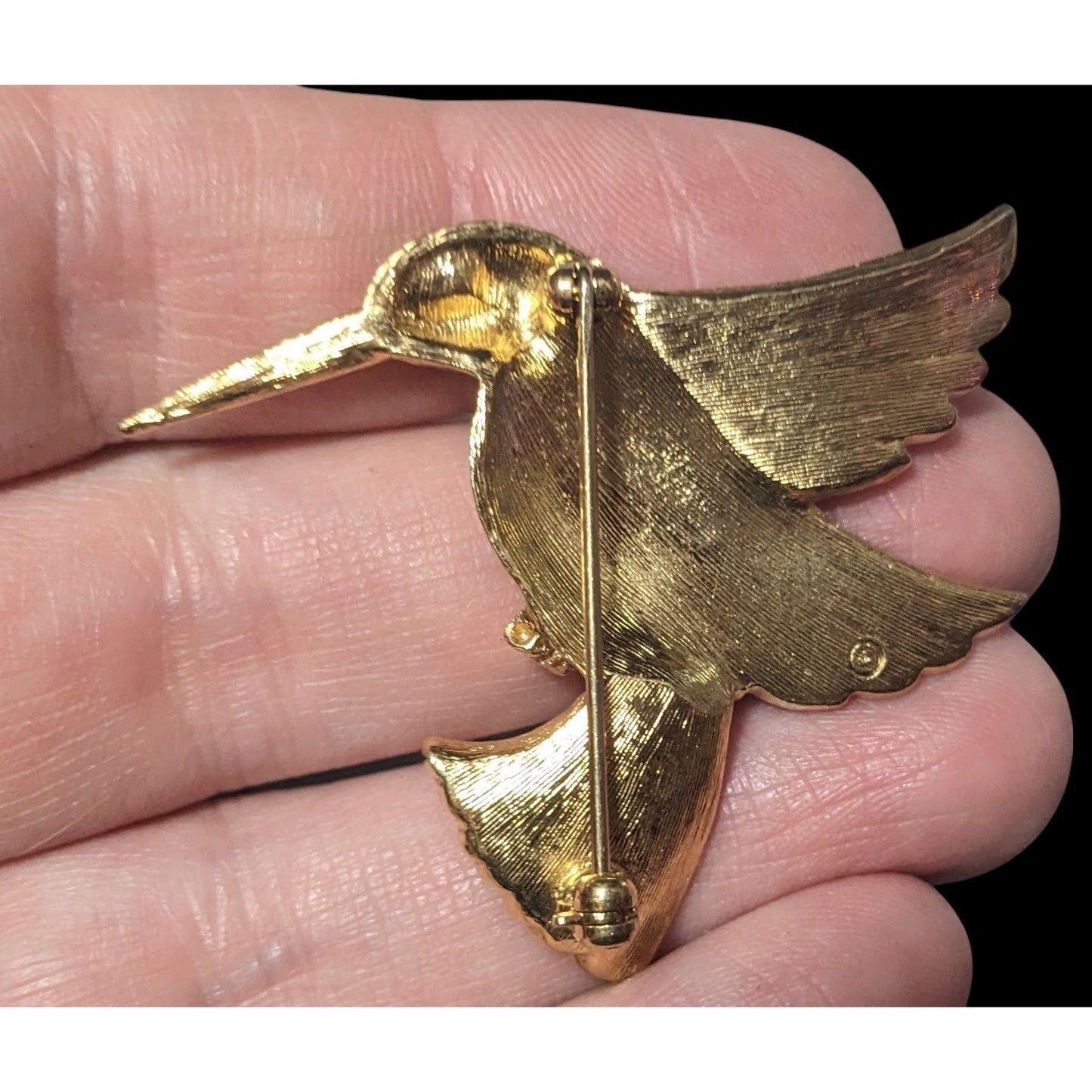 Vintage Humming Bird Gold Tone Brooch With Red Gem Eye